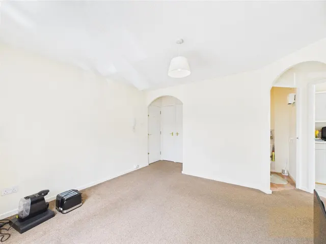 Kerria Court Churchdown, Gloucester, GL3, photo 2