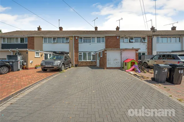 Burnlea Grove, West Heath, B31, photo 1