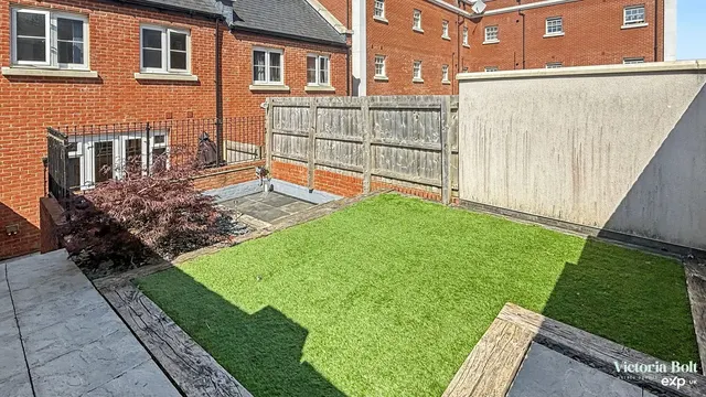 Ursa Gardens, Sherford, photo 2