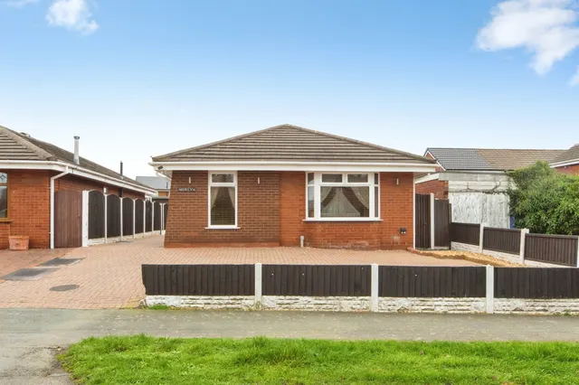 Ince Lane, Elton, Chester, photo 1