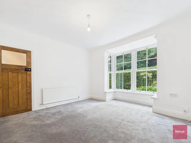 Castle Road, Mumbles, SA3, photo 3