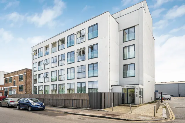 Stewarts Road, London, SW8, photo 1