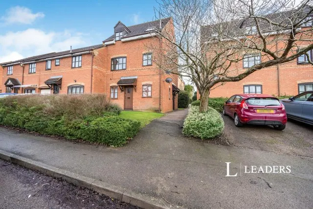 Grace Avenue, Oldbrook, MK6, photo 1