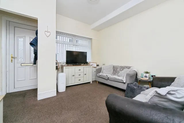 Caradog Road, Llandudno Junction, LL31, photo 2