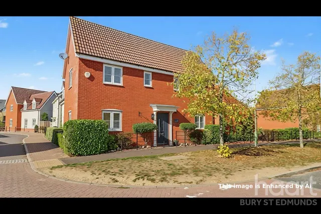 Airfield Road, Bury St Edmunds, IP32, photo 1