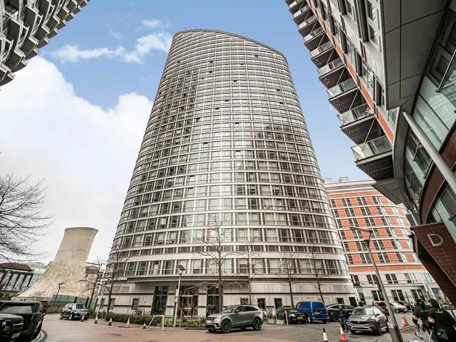 1 bedroom flat, Ontario Tower, London, E14