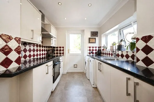 Photo 3 — Bideford Green, Leighton Buzzard, Bedfordshire, LU7