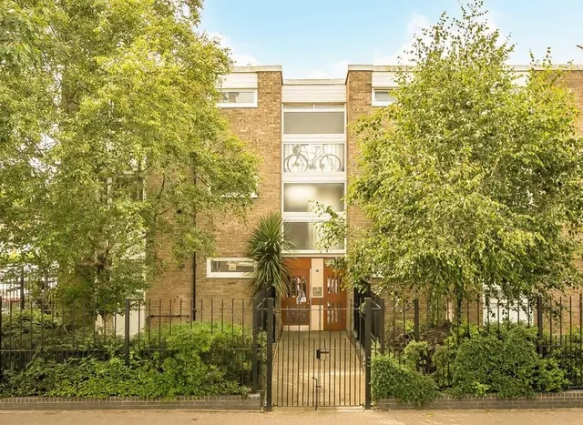 Northcote Road, Northcote Road, SW11, photo 1