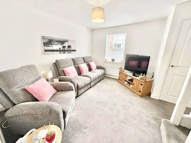 Edison Drive, Spennymoor, DL16, photo 2