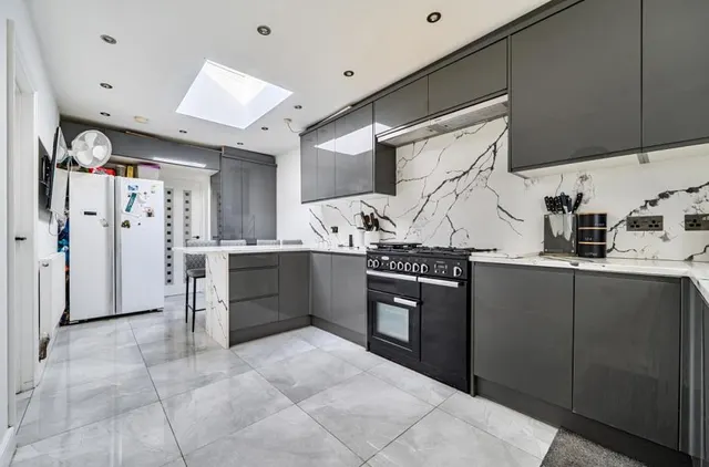 Boyn Valley Road, Maidenhead, SL6, photo 2