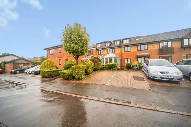 Sherwood Close, Southampton, SO16, photo 1