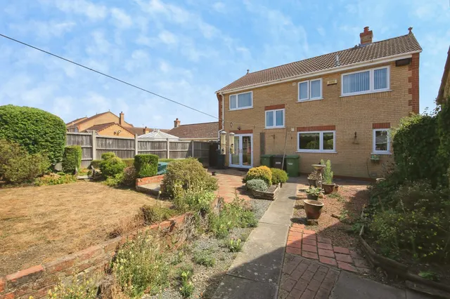 Vicarage Way, Peterborough, PE7, photo 1