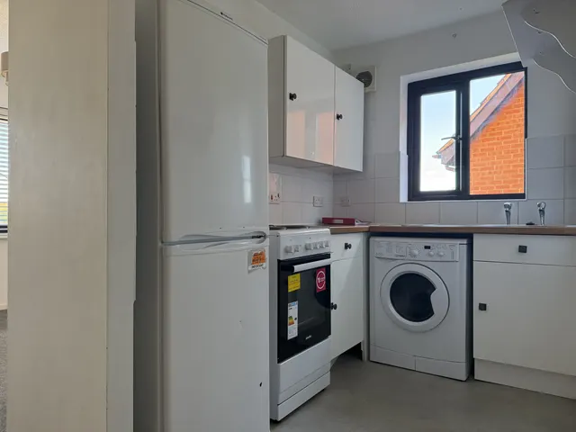 Bergamot Gardens, MK7, photo 3