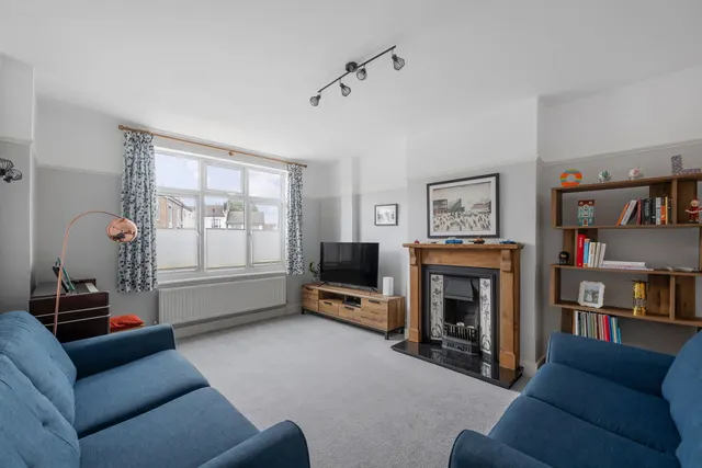 Cobden Road, London, SE25, photo 3