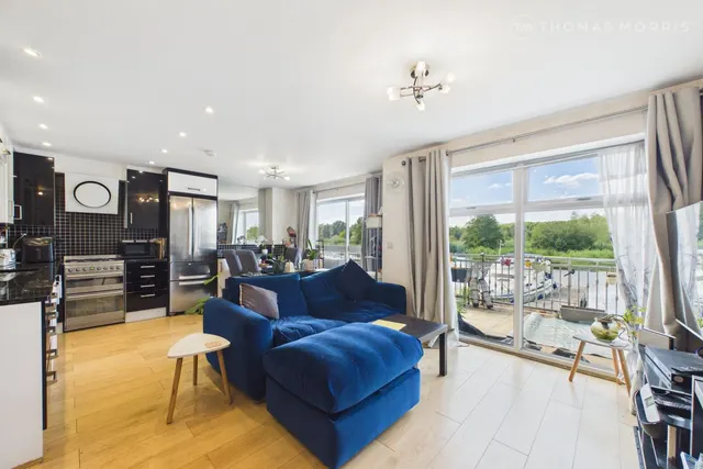 Shepherd Drive, Eynesbury, PE19, photo 1
