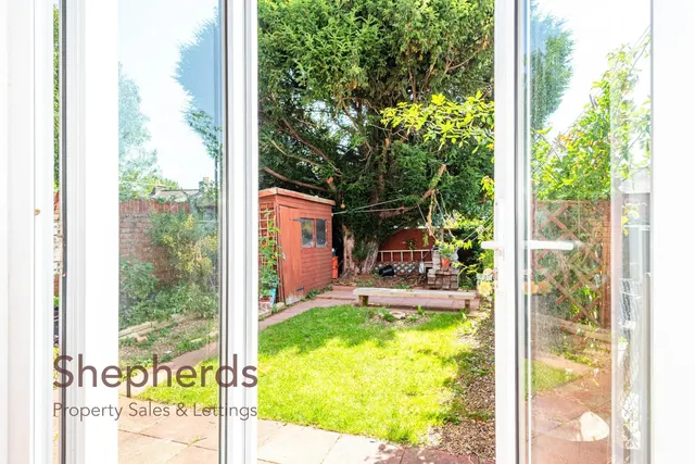 Broomfield Avenue, Broxbourne, EN10, photo 3