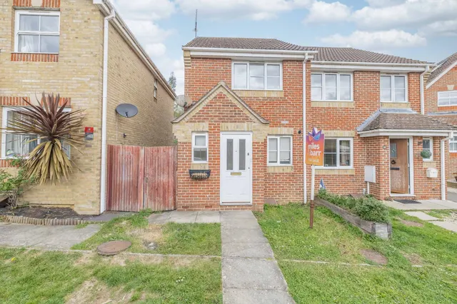 Broadlands, Sturry, CT2, photo 1