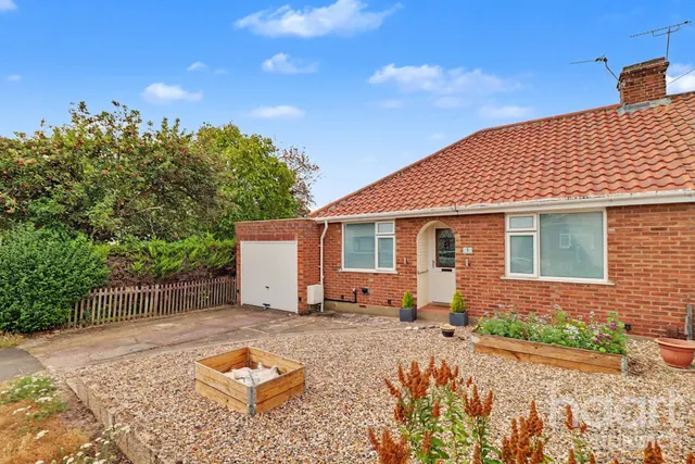 Colindeep Lane, Norwich, NR7, photo 1