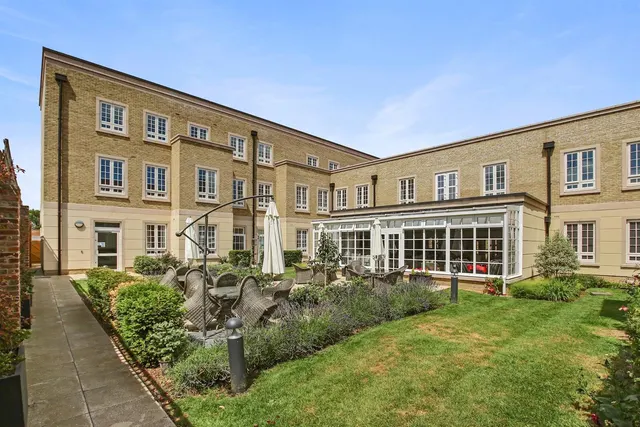 Twickenham Road, Isleworth, TW7, photo 2