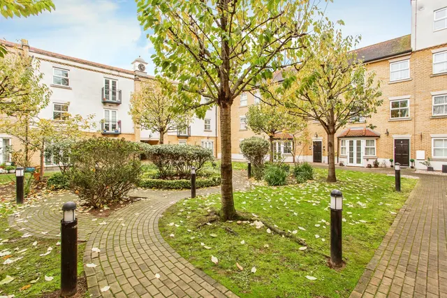 Photo 3 — Audley Court, 1 Forge Way, Southend-On-Sea, Essex, SS1
