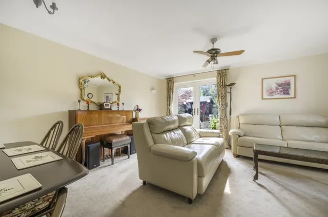 Lower Moor, Yateley, GU46, photo 2