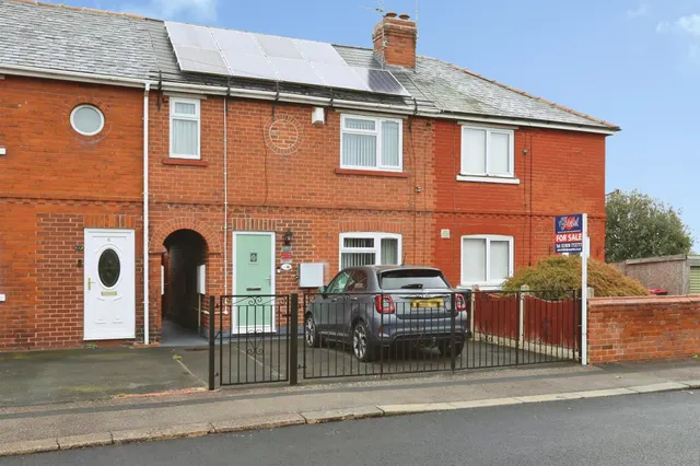 Recreation Avenue, Thurcroft, S66, photo 1