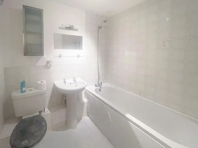 Birdhurst Rise, South Croydon, photo 3