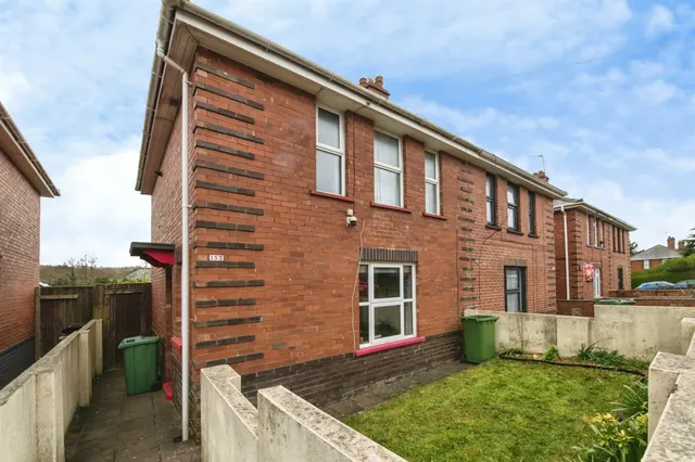 Chestnut Avenue, Exeter, photo 1