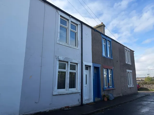 Pond Terrace, Carnforth, LA5, photo 1