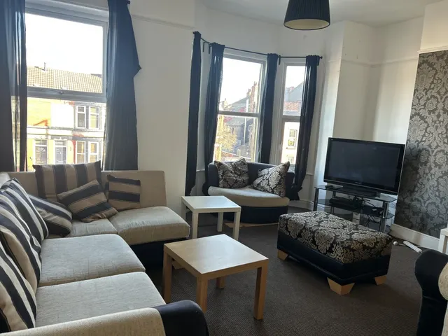 Rathbone Road, Liverpool, L15, photo 1