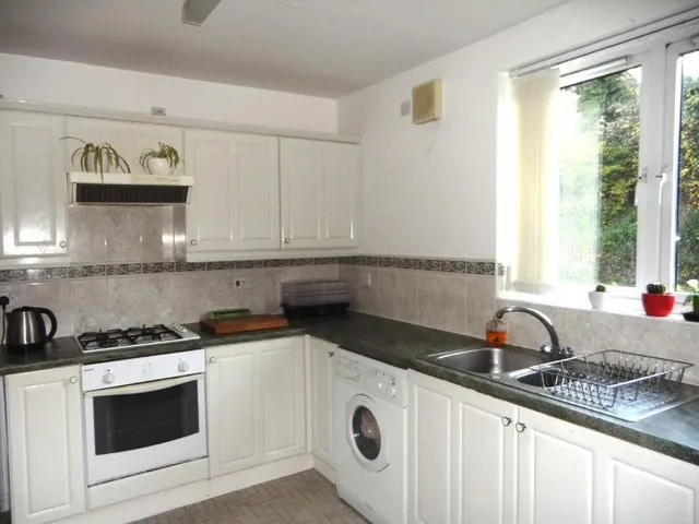 The Moorings Penarth, CF64, photo 3