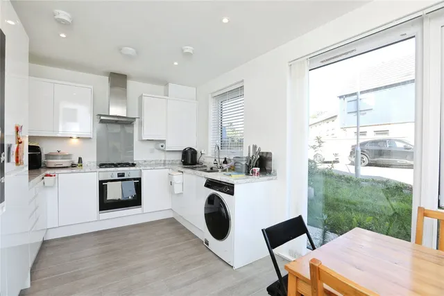 Photo 2 — Jupiter Road, Milton Regis, Sittingbourne, Kent, ME10