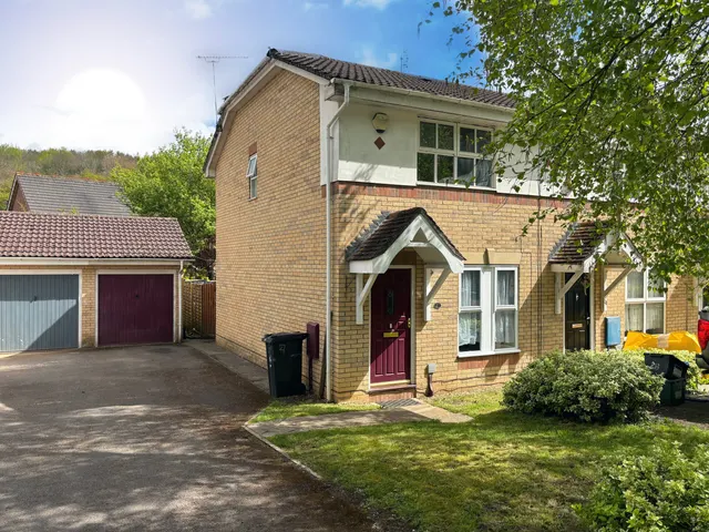 Evans Close, St Annes Park, BS4, photo 1