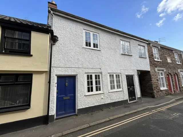 Barrington Street, Tiverton, EX16, photo 1