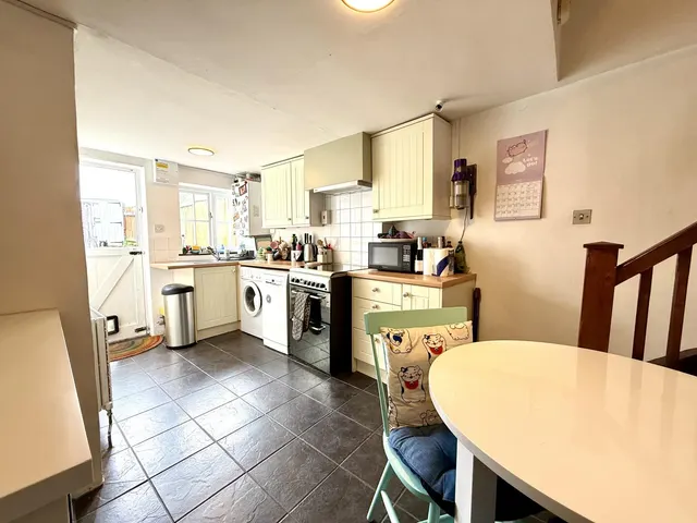 Barrington Street, Tiverton, EX16, photo 2