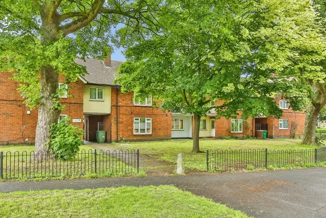 Photo 3 — Glapton Lane, Nottingham, Nottinghamshire, NG11