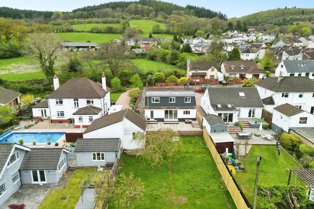 Dan-Y-Coed Caerphilly, CF83, photo 2