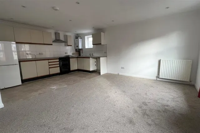 Salisbury Street, Fordingbridge, SP6, photo 2