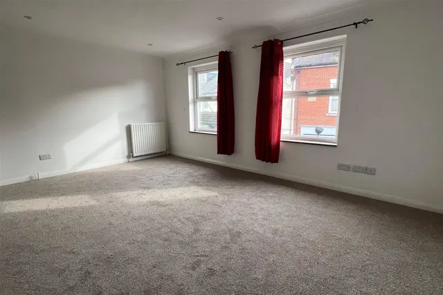 Salisbury Street, Fordingbridge, SP6, photo 3