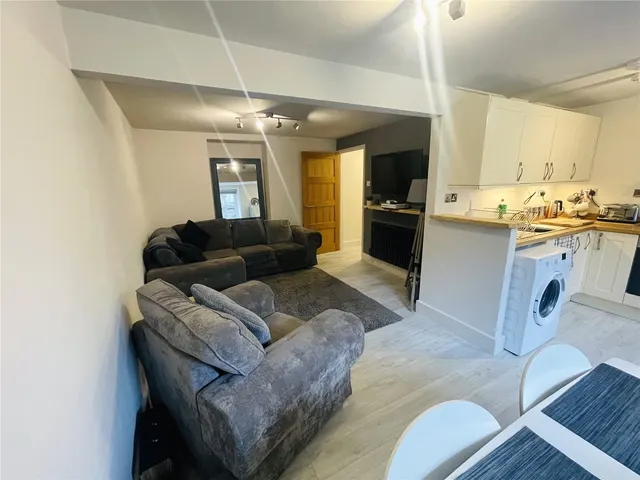 Chandlers Place, Porthmadog, LL49, photo 3