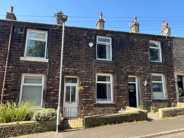 Hazel Street, Ramsbottom, BL0, photo 1