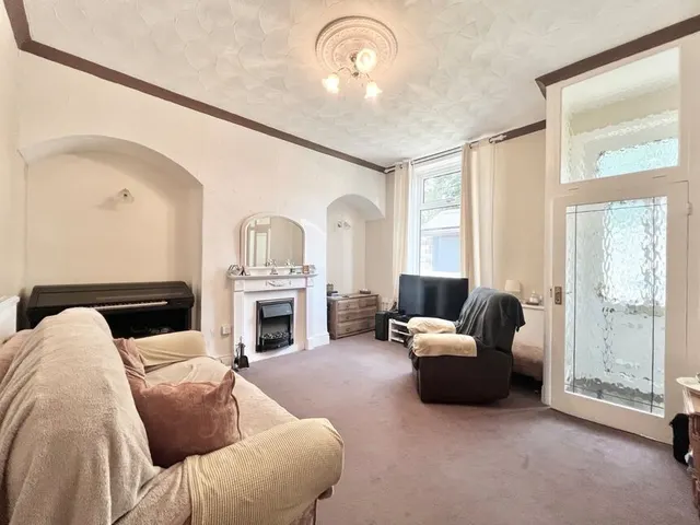 Hazel Street, Ramsbottom, BL0, photo 2