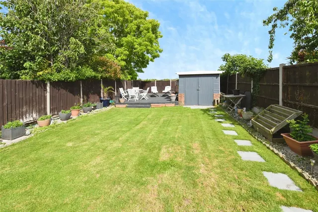 New England Crescent, Great Wakering, Southend-on-Sea, Essex, SS3, photo 1