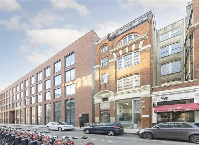 Clifton Street, EC2A, photo 1