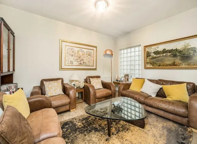Hendon Avenue, Finchley, N3, photo 3
