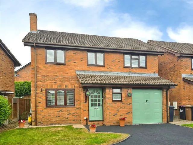 Victoria Fields, Oswestry, Shropshire, SY11, photo 1