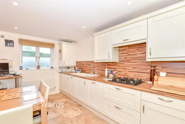 Mill Crescent, Tonbridge, TN9, photo 3