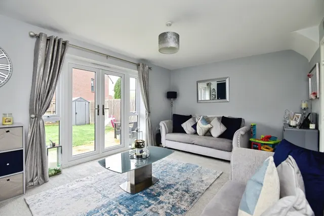 Photo 2 — Fell Avenue, NEWCASTLE, Staffordshire, ST5