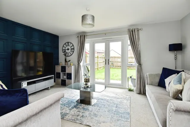Photo 3 — Fell Avenue, NEWCASTLE, Staffordshire, ST5