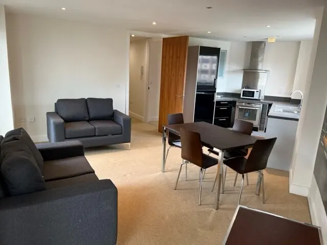 Meridian Bay Swansea, SA1, photo 2